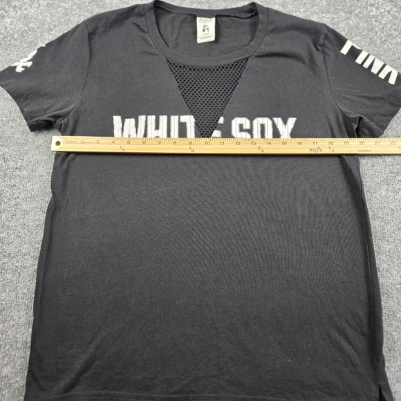 PINK Victoria's Secret Black Chicago White Sox Tee Size Small - Picture 4 of 9